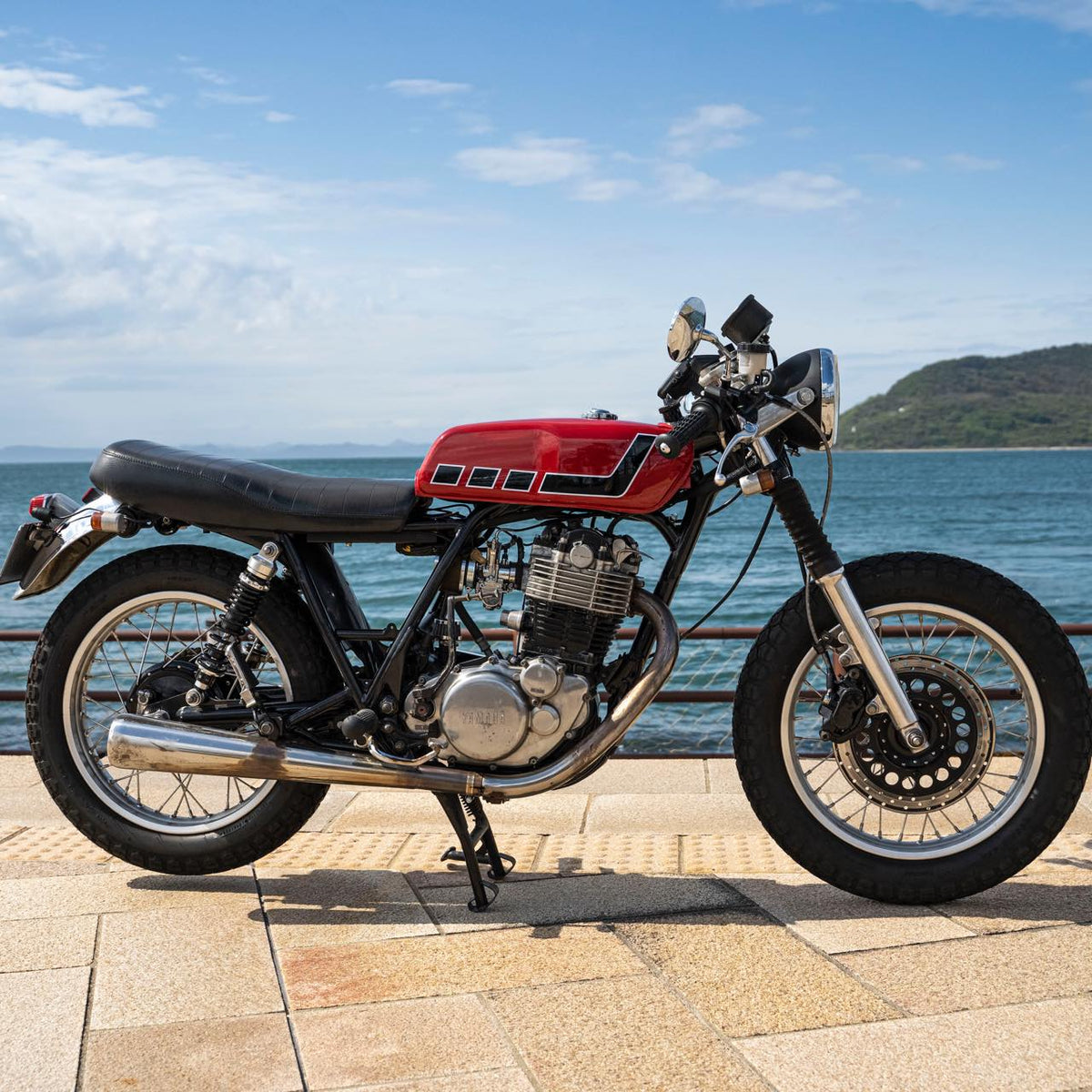 SR400用 ボルトオンRD50レプリカガソリンタンク